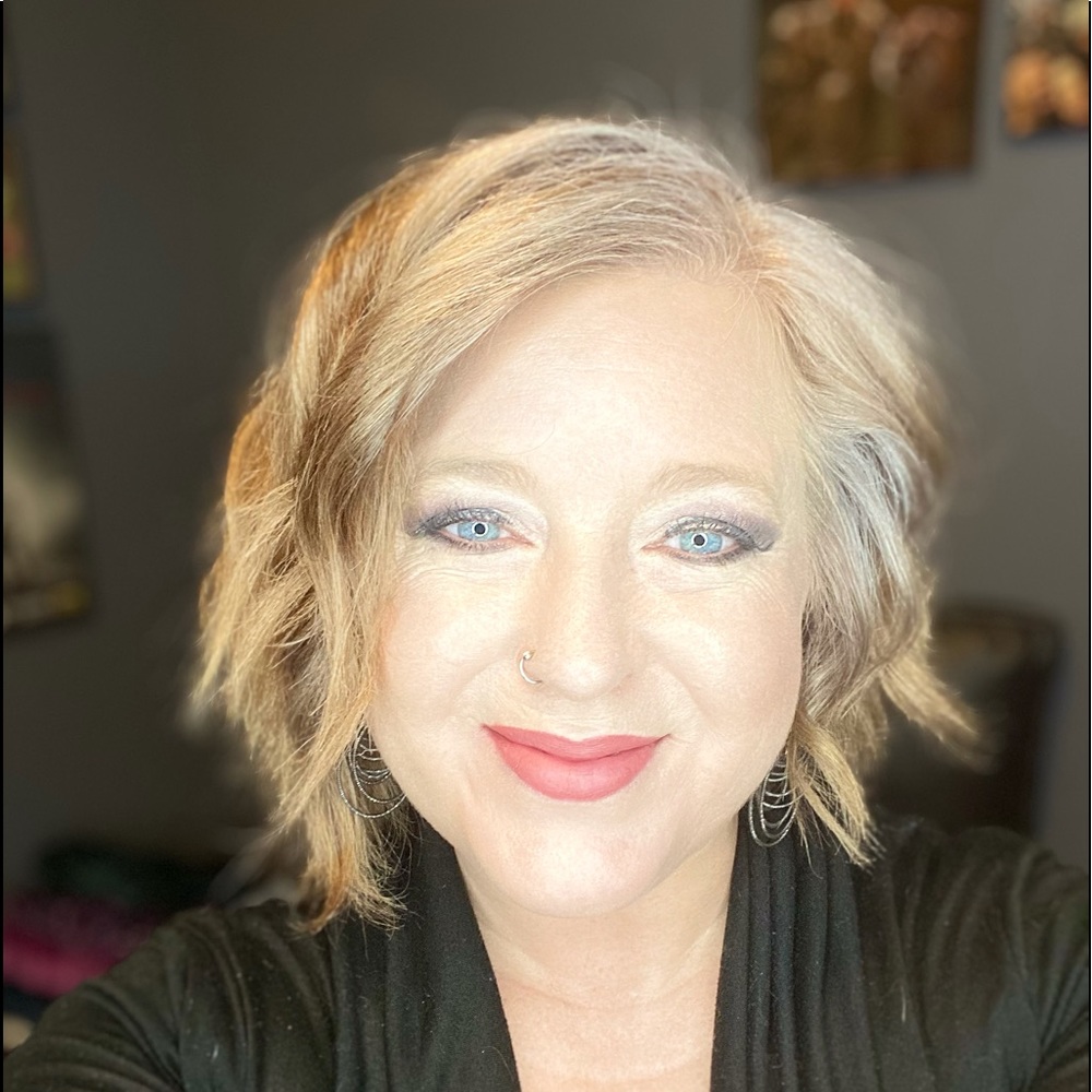 Meet your Posher, Kim